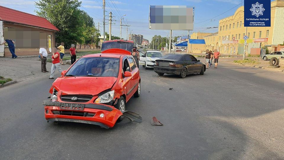 ДТП в Славянске: пьяный водитель не уступил дорогу