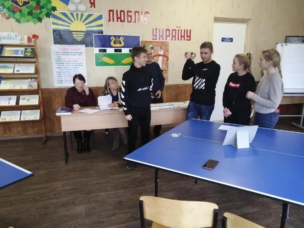 В Покровском районе прошел турнир по правоведению среди старшеклассников