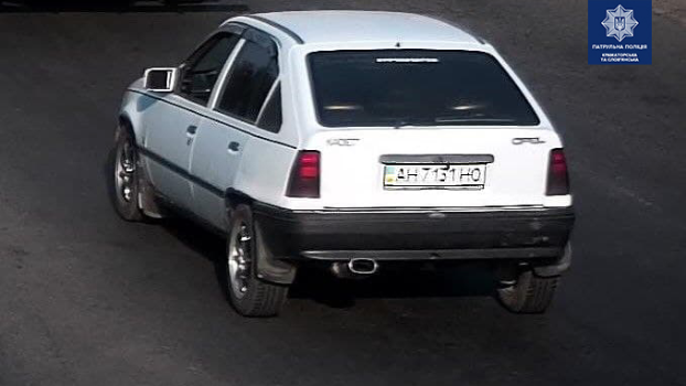 Полиция ищет водителя, который скрылся с места ДТП в Славянске