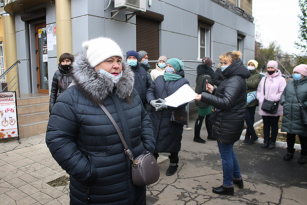 Предпринимателей Покровска  возмутил карантин выходного дня