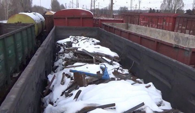 В Константиновке сотрудники СБУ задержали 19 вагонов с металлоломом из непризнанной республики