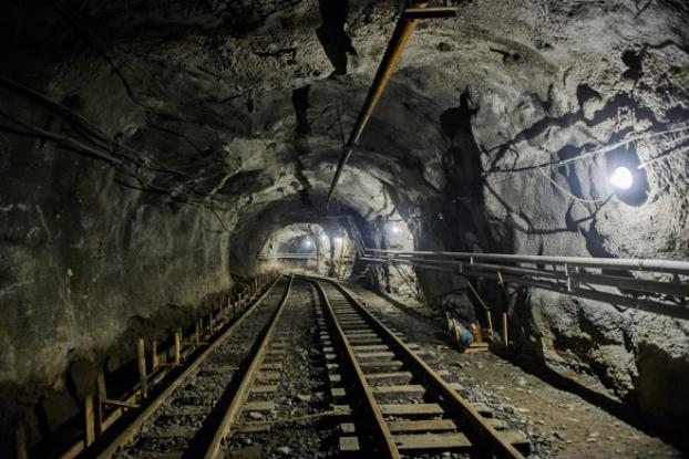 Добыча угля на одной из шахт Донбасса будет приостановлена
