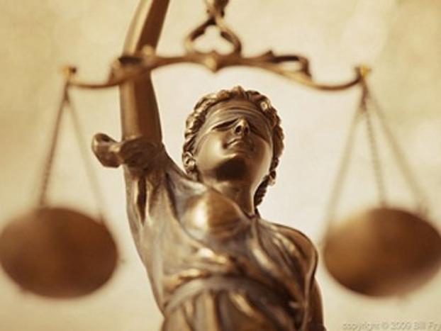 Двух судей Высшего хозяйственного суда подозревают в преступлениях против правосудия