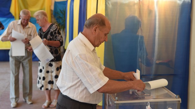 В «Слуге народа» заявили о победе на выборах в ОТГ