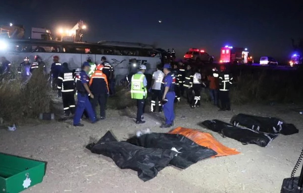 В Турции произошло жуткое ДТП с автобусом: шестеро погибли, 43 ранено