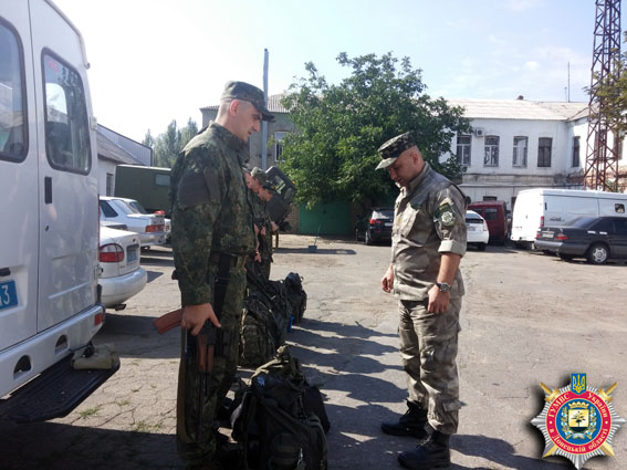 Вчера в Константиновке состоялись учения по повышению боеспособности правоохранителей