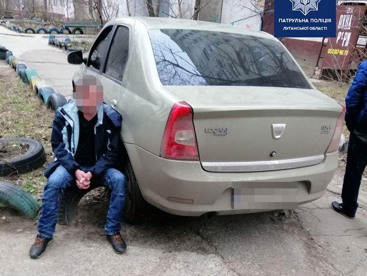 В Северодонецке пьяный водитель сбил мужчину, пытался скрыться, но застрял