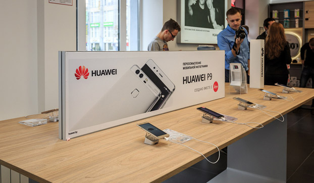 Huawei открывает первый в Украине официальный сервисный центр