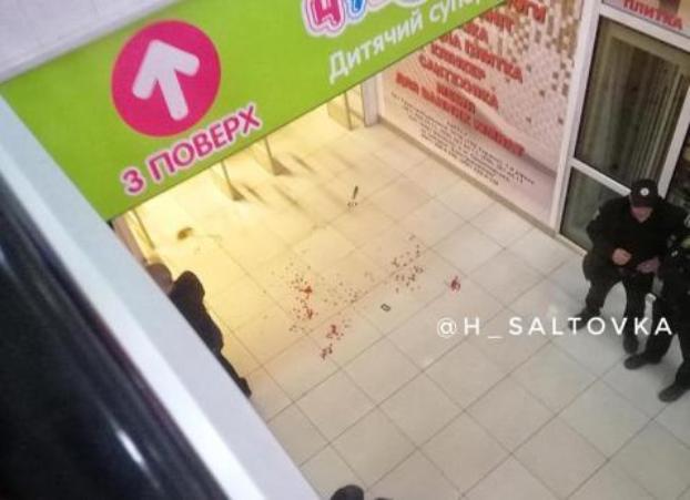 В Харькове девушки устроили поножовщину в супермаркете