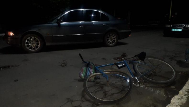 На Луганщине BMW сбила велосипедиста — мужчина госпитализирован