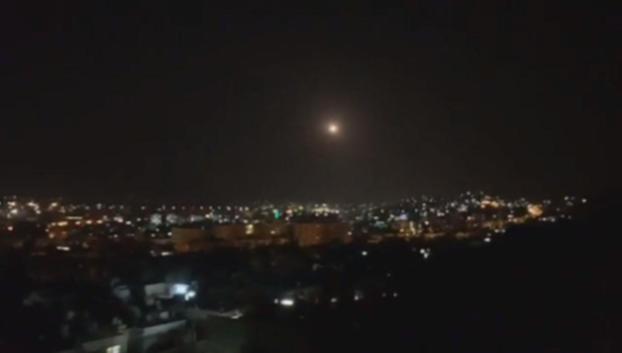 Израиль нанес ракетный удар по Хомсу и Дамаску с воздушного пространства Ливана