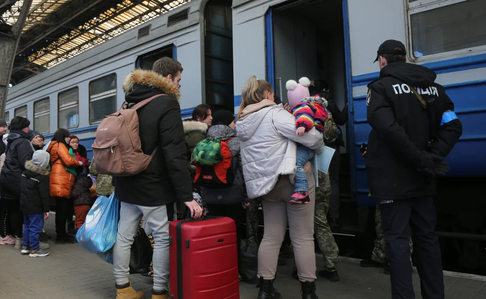 Виплати на проживання для ВПО продовжили ще на півроку