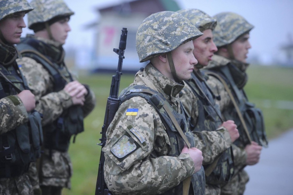 Поручение Зеленского: В Украине появится законопроект об отмене военного призыва