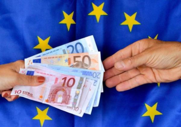 Решение ЕС о выделении Украине миллиарда евро вступило в силу с сегодняшнего дня