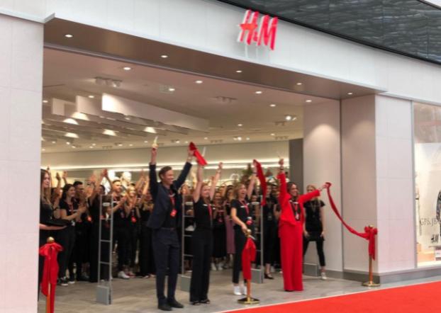 В Киеве наконец-то открыли магазин H&M