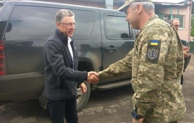 Волкер обсудит с генералом Наевым ситуацию на Донбассе