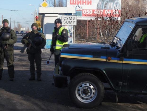 Военное положение: блокпосты установлены еще в двух областях