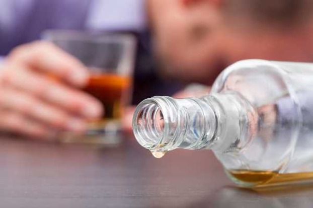 На Львовщине пятеро несовершеннолетних отравились алкоголем
