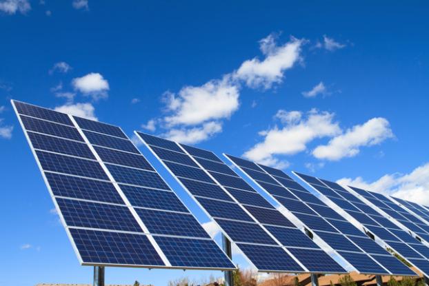 Мариуполь лидирует по количеству солнечных и ветряных электростанций в регионе