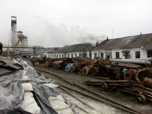 В Добропольском районе на территории шахты произошел пожар