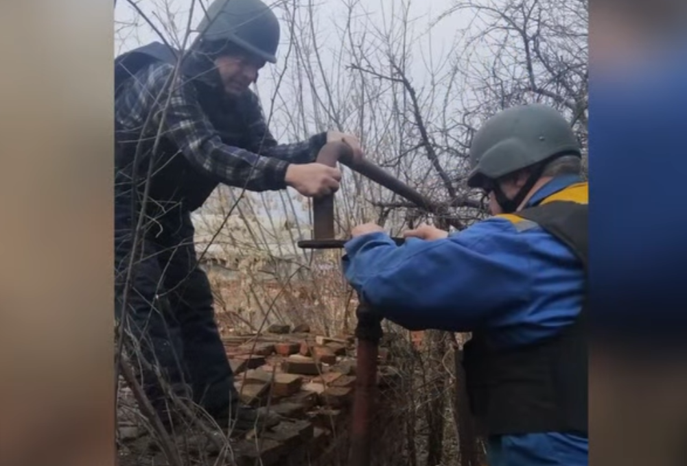 Вночі від обстрілу постраждала будівля Костянтинівського міськгазу. Відео