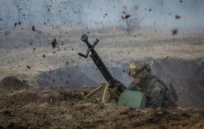 Сводка из зоны ООС за 27 августа: вблизи Лебединского боевики применяли танки