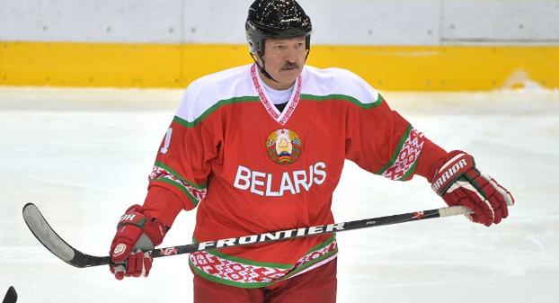 Лукашенко против больших зарплат игроков