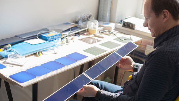 Украинец изобрел жалюзи, которые обеспечат квартиру электроэнергией