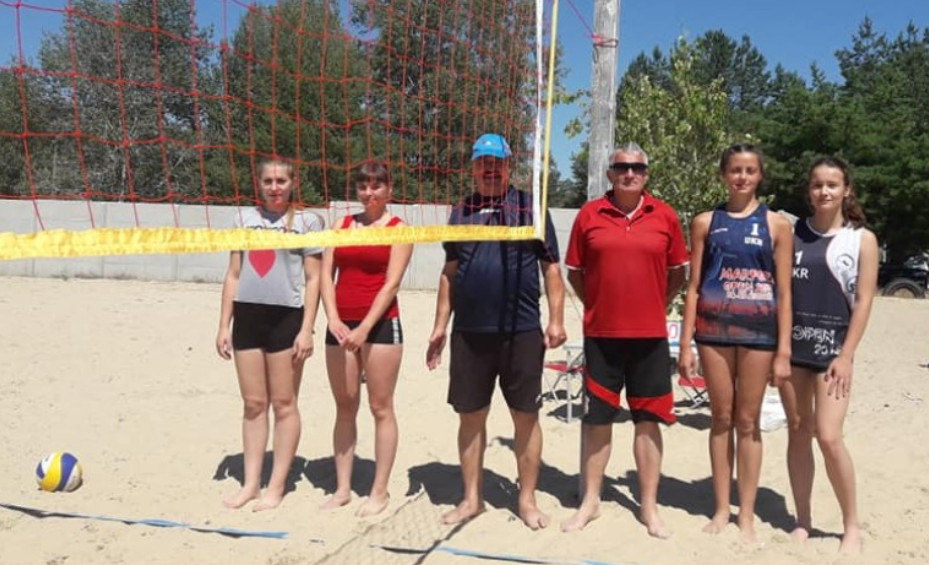 Волейболисты Константиновского района заявили о себе на чемпионате области