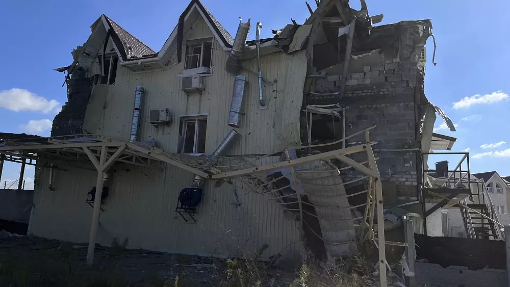 В освобожденных Лимане и Святогорске уничтожено 90% домов