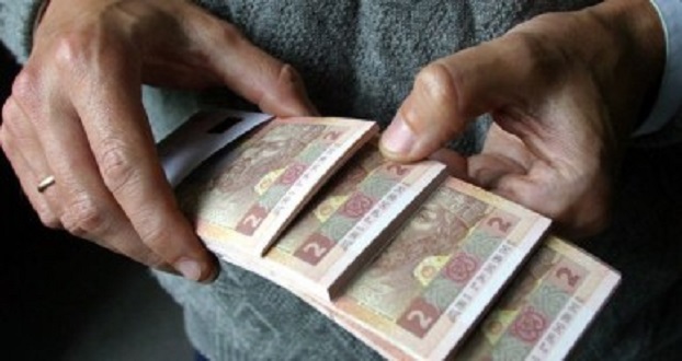 Пенсии в Украине в этом году пересчитают три раза