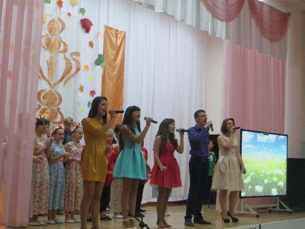 Учащиеся Красноармейского УВК подарили своим наставникам кругосветное путешествие