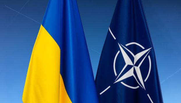 В НАТО обеспокоены обострением конфликта на Донбассе