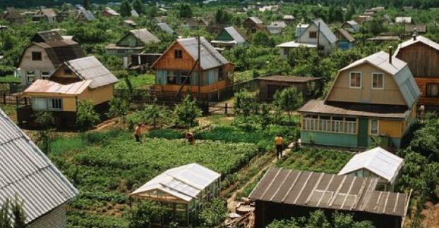 Мариупольские садовые товарищества могут перевести в категорию «частный сектор»