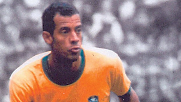 Умер известный бразильский футболист