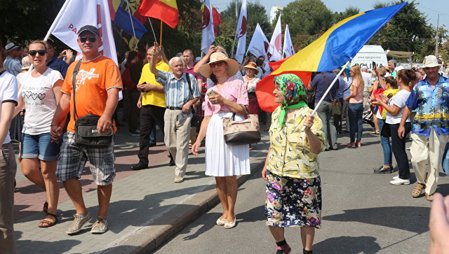 В Кишиневе митингуют за объединение Молдовы с Румынией