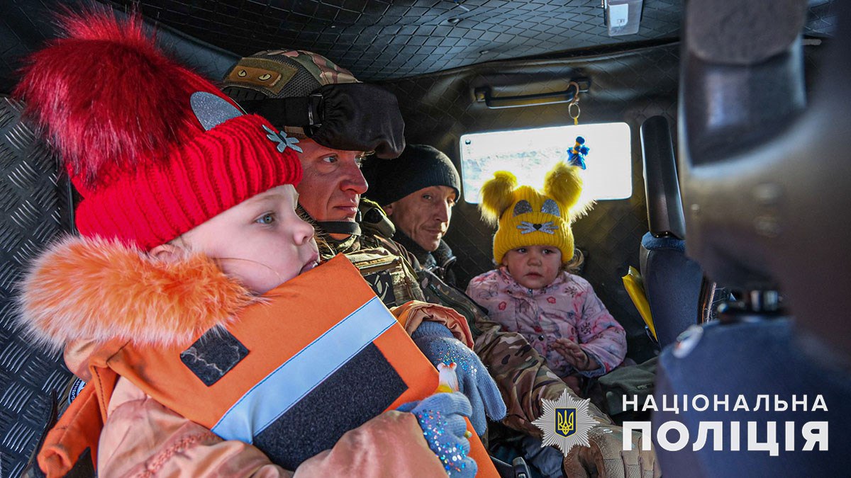 В Донецкой области начался пятый этап принудительной эвакуации семей с детьми