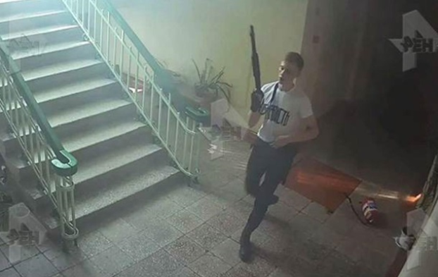 Массовое убийство в керченском колледже: в РФ назвали мотивы стрелка