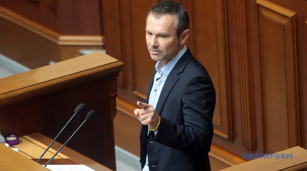 Вакарчук заявил о сложении депутатских полномочий