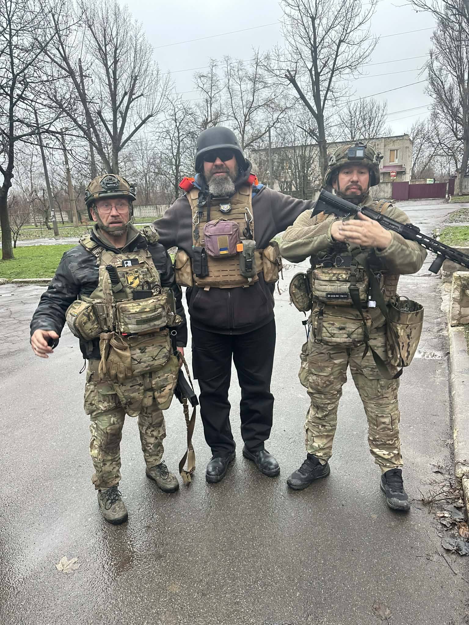 Эвакуация волонтеров из Константиновки