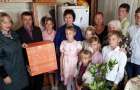 В Покровске поздравили семьи с Днем усыновления и провели флешмоб