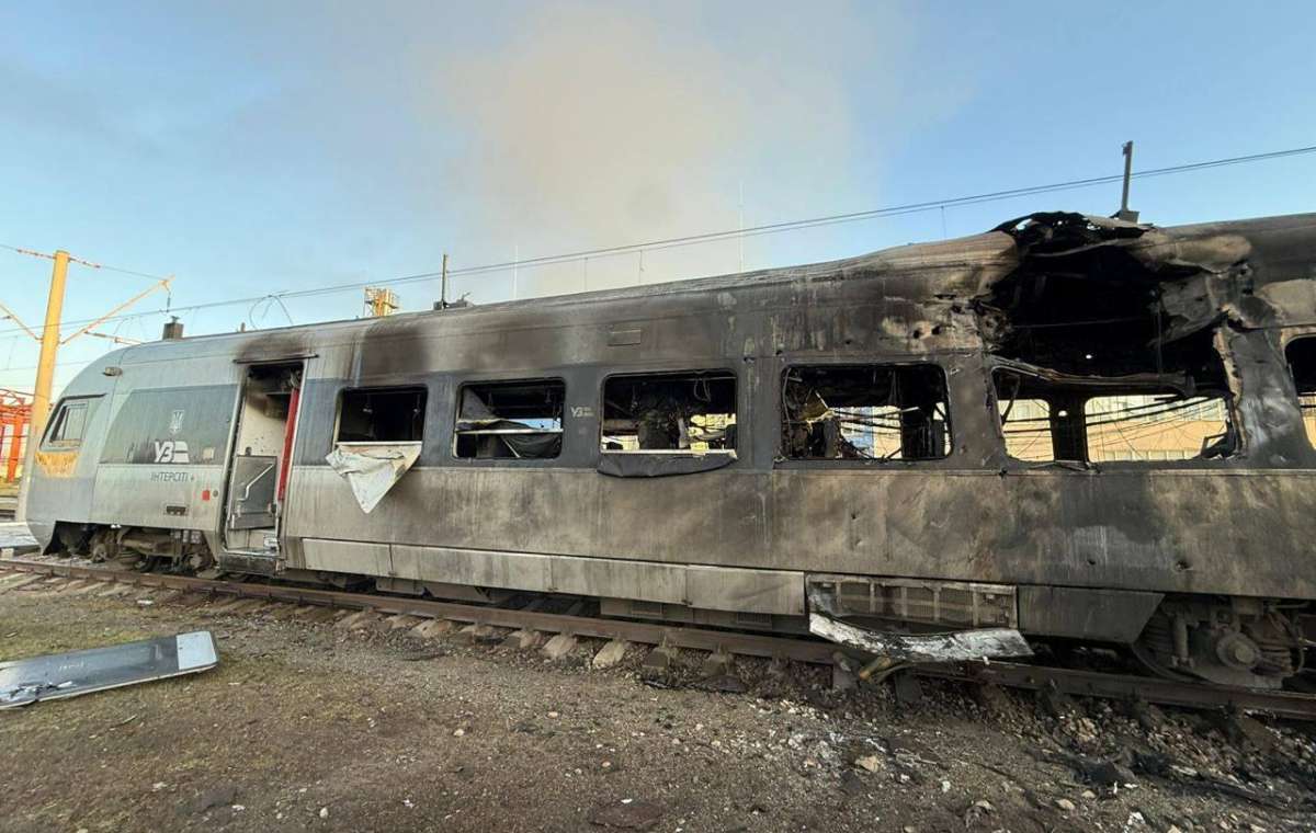 Прямой удар по Интерсити+: Какие поезда курсируют с задержками после ночной атаки