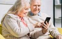 Мобильные операторы предлагают приемлемые тарифы для людей 55+