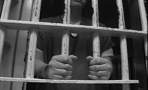 У Костянтинівці судом взято під варту підозрюваного у серійних квартирних крадіжках