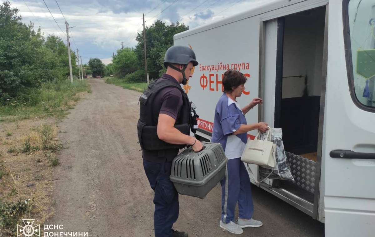 З Торецької ТГ рятувальники групи "Фенікс" евакуювали 48 людей