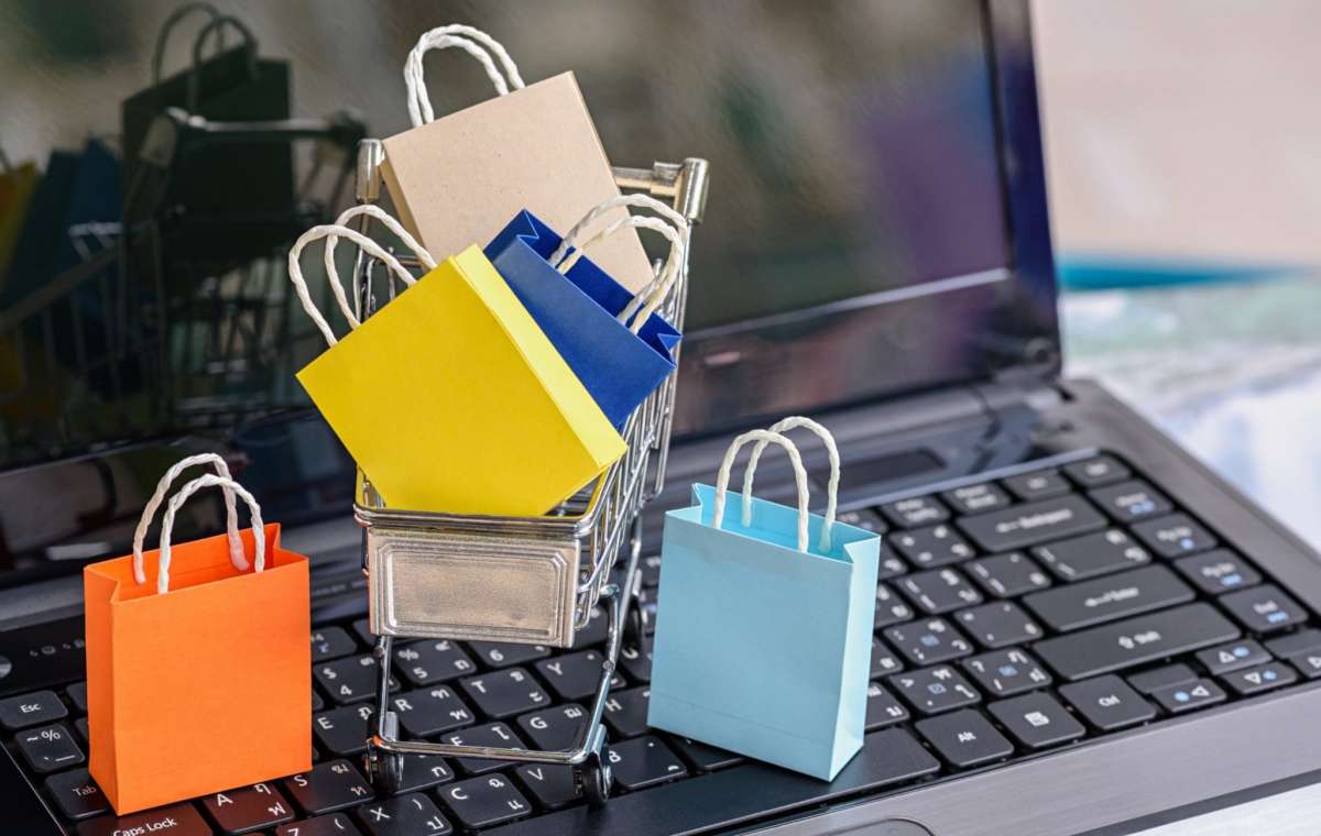 «Налог на OLX» для украинцев: Кому придется заплатить