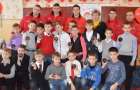 Игроки ХК «Донбасс» поздравили детей с открытием спорт-класса