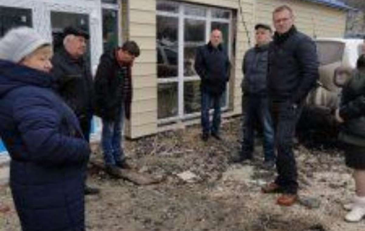 Проинспектировано строительство амбулатории в  селе Новоалександровка Покровского района 