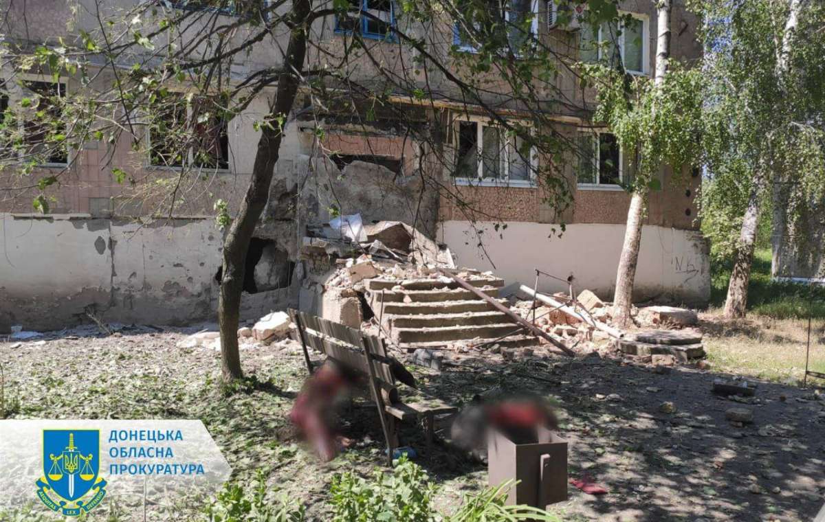 Четверо убитых и восемь раненых, среди них двое детей - сводка по Донецкой области за сутки