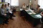 Как медиков Новогродовской больницы готовят  к «запланированному» увольнению